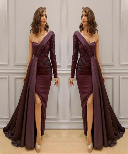 one shoulder long sleeve dresses evening wear with overskirt lace applique side split mermaid prom dress new arrival celebrit6189457, Black
one shoulder long sleeve dresses evening wear with overskirt lace applique side split mermaid prom dress new arrival celebrit6189457, Black