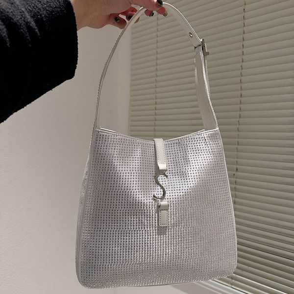 rhinestone women portable underarm bag large capacity leather quilted open shoulder bag shopping trip coin purse evening clutch luxury handb
rhinestone women portable underarm bag large capacity leather quilted open shoulder bag shopping trip coin purse evening clutch luxury handb