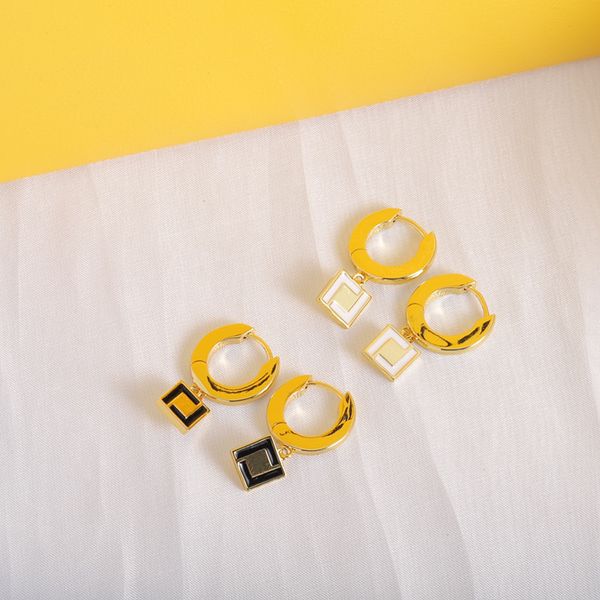 new fashion ladies f letter designers stud earrings 18k gold plated brand stud earring jewelry luxury temperament female, Golden;silver
new fashion ladies f letter designers stud earrings 18k gold plated brand stud earring jewelry luxury temperament female, Golden;silver