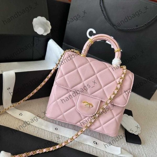designer handbag c bag new handle makeup bag, this season's super round pier vintage bag type, lambskin vintage sense is full, it can
designer handbag c bag new handle makeup bag, this season's super round pier vintage bag type, lambskin vintage sense is full, it can