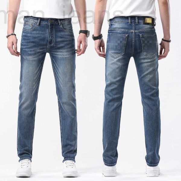 men's jeans designer 23 spring/summer new embroidery high end big cow slim fit straight sleeve elastic long pants printed trendy style, Blue
men's jeans designer 23 spring/summer new embroidery high end big cow slim fit straight sleeve elastic long pants printed trendy style, Blue
