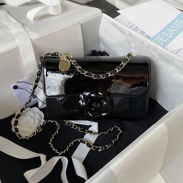 luxury 2023 women fw flap bag designer tote bags fashion lady shoulder bags full leather small cf purse gold metal flower buckle with box
luxury 2023 women fw flap bag designer tote bags fashion lady shoulder bags full leather small cf purse gold metal flower buckle with box