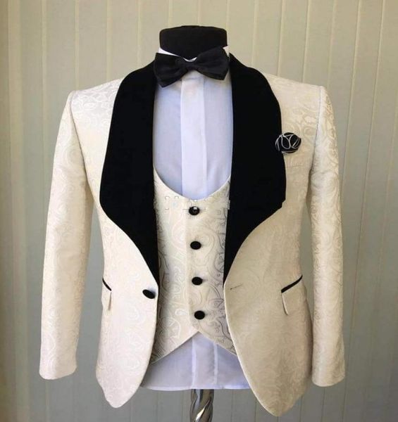 popular champagne jacquar men wedding tuxedos velvet shawl lapel groom tuxedos men dinnerdarty dress 3 piece suitjacketpantsti7072320, Black;gray
popular champagne jacquar men wedding tuxedos velvet shawl lapel groom tuxedos men dinnerdarty dress 3 piece suitjacketpantsti7072320, Black;gray