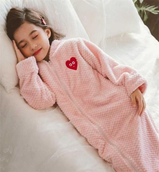 girl autumn winter long warm flannel bathrobe for girls cozy bath robe zipper night dressing gown kids sleepwear size 6 8 10 12y 23083325, Blue;red
girl autumn winter long warm flannel bathrobe for girls cozy bath robe zipper night dressing gown kids sleepwear size 6 8 10 12y 23083325, Blue;red