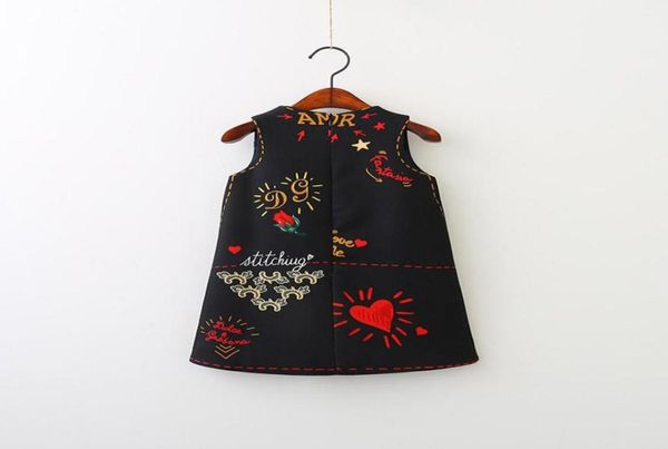 retail 2019 spring summer new girl dress love heart letters fashion sundress sleeveless black white children clothing5274116, Red;yellow
retail 2019 spring summer new girl dress love heart letters fashion sundress sleeveless black white children clothing5274116, Red;yellow