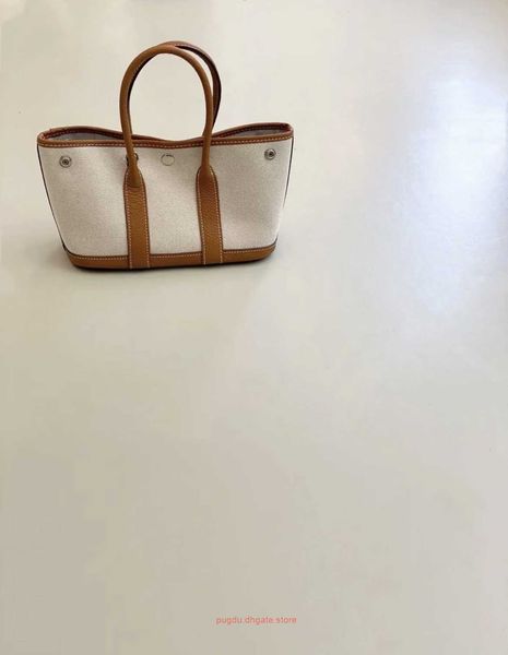 wholesale original party garden home tote bags online shop genuine leather garden bag 30 portable female mother commuting large capacity wit
wholesale original party garden home tote bags online shop genuine leather garden bag 30 portable female mother commuting large capacity wit