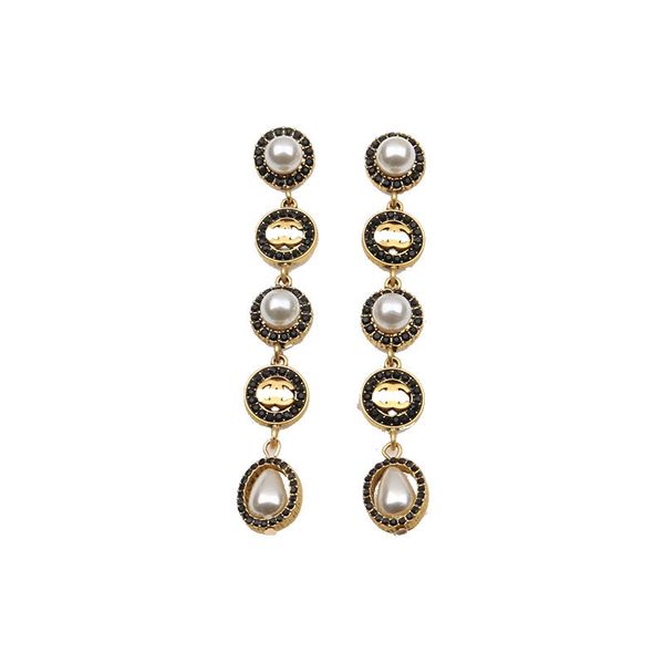 luxury designer letters pendant stud earrings for fashion woman crystal rhinestone pearl earring wedding party jewerlry 20style, Golden;silver
luxury designer letters pendant stud earrings for fashion woman crystal rhinestone pearl earring wedding party jewerlry 20style, Golden;silver
