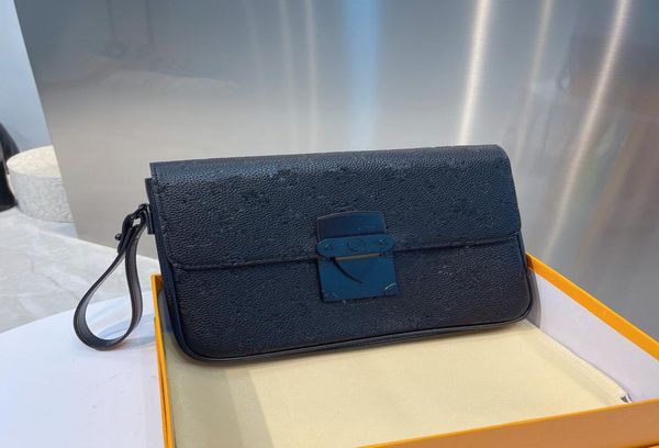 embossed monograms pattern by the pool color gradient leather womens designer handbag cross body handle carry purse wallets 25cm o5060784
embossed monograms pattern by the pool color gradient leather womens designer handbag cross body handle carry purse wallets 25cm o5060784