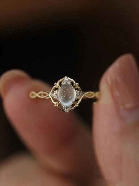 with side stones 925 sterling silver 14k gold plated natural moonstone cats eyes ring for women fashion luxury geometric design trendy jewel
with side stones 925 sterling silver 14k gold plated natural moonstone cats eyes ring for women fashion luxury geometric design trendy jewel