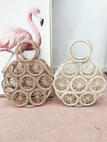 new straw woven bag handbag circular loop bag woven bag fashion leisure beach bag straw woven bag
new straw woven bag handbag circular loop bag woven bag fashion leisure beach bag straw woven bag