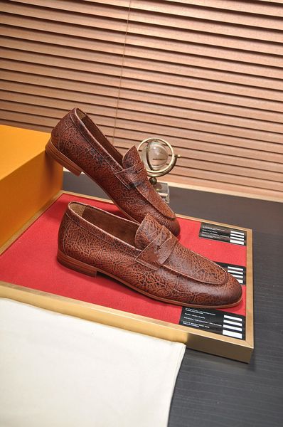 new 2023 men party wedding dress shoes fashion oxfords business male genuine leather brand casual breathable men's slip on flats size 3, Black
new 2023 men party wedding dress shoes fashion oxfords business male genuine leather brand casual breathable men's slip on flats size 3, Black