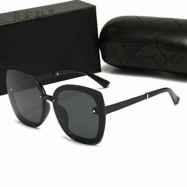 wholesale of sunglasses new women's polarized fashion oval face sunglasses driving glasses 556, White;black
wholesale of sunglasses new women's polarized fashion oval face sunglasses driving glasses 556, White;black