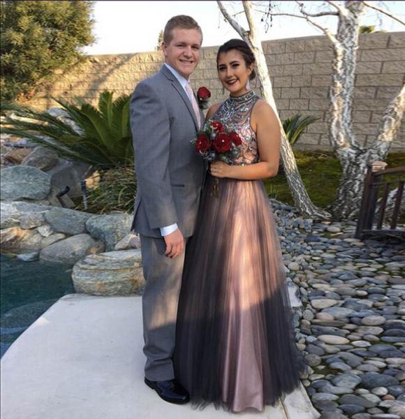 halter beading long charming floorlength evening dresses black tulle crystal prom dresses 2019 3227995
halter beading long charming floorlength evening dresses black tulle crystal prom dresses 2019 3227995