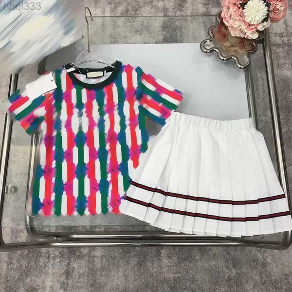 23ss kids designer clothes kid sets skirt set girls round neck pure lattice printing short sleeve t-shirt ribbon splicing pleated skirt suit, White
23ss kids designer clothes kid sets skirt set girls round neck pure lattice printing short sleeve t-shirt ribbon splicing pleated skirt suit, White