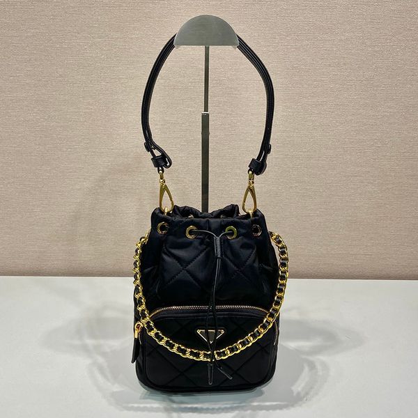 nylon bucket bag drawstring underarm shoulder shopping bags crossbody handbags women chain messenger designer handbag purse lady pouch remov
nylon bucket bag drawstring underarm shoulder shopping bags crossbody handbags women chain messenger designer handbag purse lady pouch remov