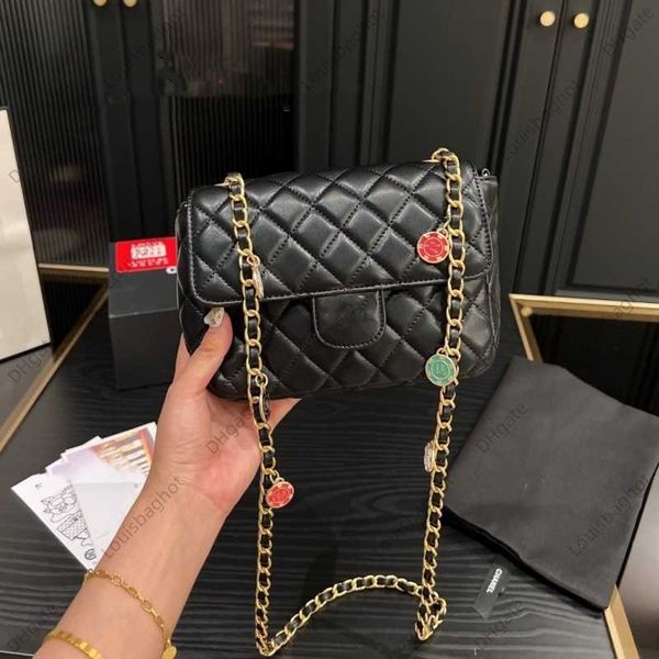 xiaoxiangfeng hanging decoration enamel jewelry chain square fat person single shoulder crossbody bag genuine leather versatile women's
xiaoxiangfeng hanging decoration enamel jewelry chain square fat person single shoulder crossbody bag genuine leather versatile women's