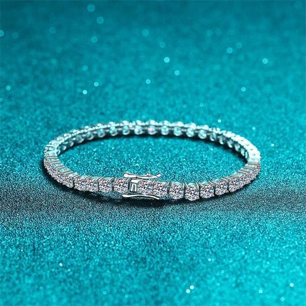 2023 xdy925 sterling silver women's pt950 gold plated full set with four claws 30 cent moissanite bracelet straight, Black
2023 xdy925 sterling silver women's pt950 gold plated full set with four claws 30 cent moissanite bracelet straight, Black