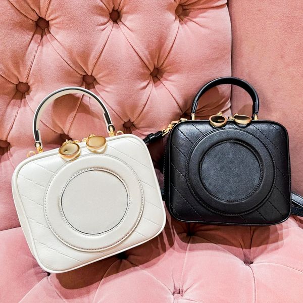 blondie the totes with shoulder straps clutch bags luxurys handbag genuine leather womens quilted designer mens lady fashion wallets sling v
blondie the totes with shoulder straps clutch bags luxurys handbag genuine leather womens quilted designer mens lady fashion wallets sling v