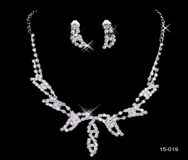 15019 design elegant silver plated pearl rhinestone bridal necklace earrings jewelry set accessories for prom party3279962, White
15019 design elegant silver plated pearl rhinestone bridal necklace earrings jewelry set accessories for prom party3279962, White