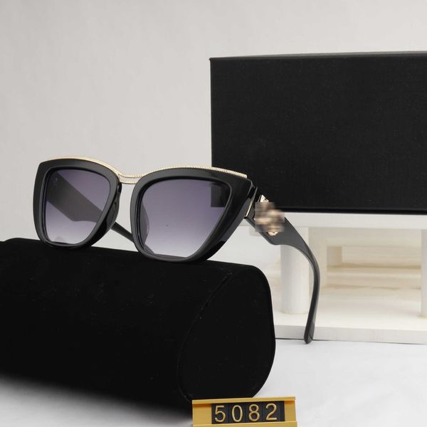 2023 new dujia fashion cat eye small frame ins style individualized sunglasses, White;black
2023 new dujia fashion cat eye small frame ins style individualized sunglasses, White;black