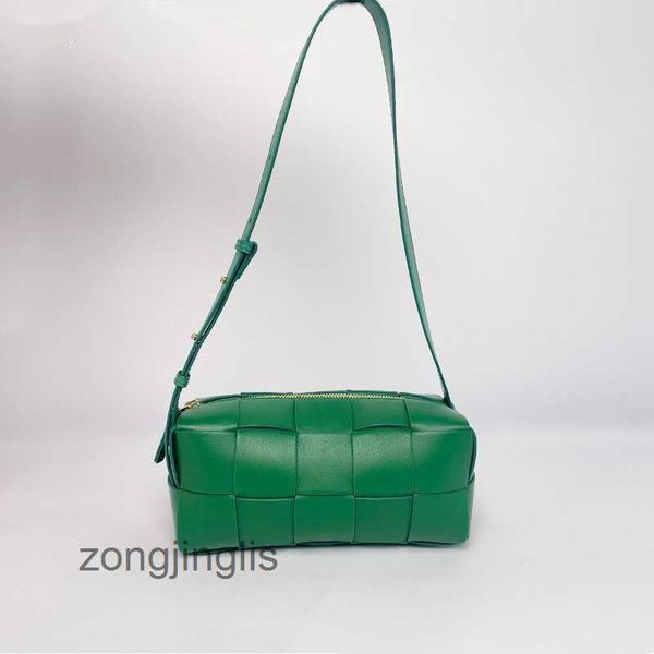 bottegas underarm brick cassettes bags spring cowhide knitted color venetas candy bag one shoulder 2023 square wo 4maf
bottegas underarm brick cassettes bags spring cowhide knitted color venetas candy bag one shoulder 2023 square wo 4maf