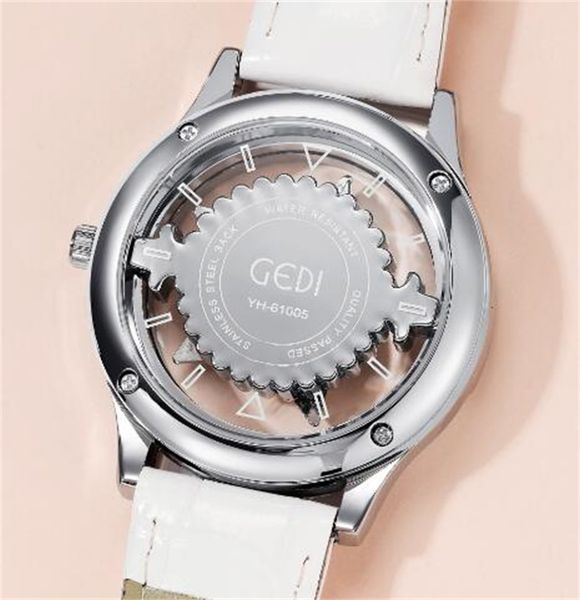 fortune comes with fortune: wumangxing snow goddess light luxury waterproof quartz watch, Slivery;golden
fortune comes with fortune: wumangxing snow goddess light luxury waterproof quartz watch, Slivery;golden