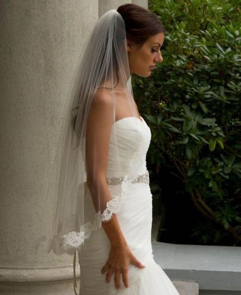 single tier stunning couture bridal veil white ivory short lace wedding veil with comb voile mariage1783139, Black
single tier stunning couture bridal veil white ivory short lace wedding veil with comb voile mariage1783139, Black