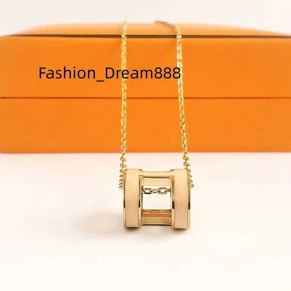 designer classic luxury h pendant necklaces women 18k gold letter necklace luxury design jewelry colorfast hypoallergenic, Silver
designer classic luxury h pendant necklaces women 18k gold letter necklace luxury design jewelry colorfast hypoallergenic, Silver