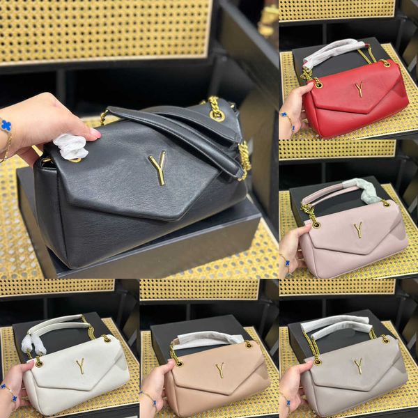 designer shoulder bags women chain shoulder bags luxurys handbag crossbody leather crossbody female purses trendy print handbag wallets 2306
designer shoulder bags women chain shoulder bags luxurys handbag crossbody leather crossbody female purses trendy print handbag wallets 2306