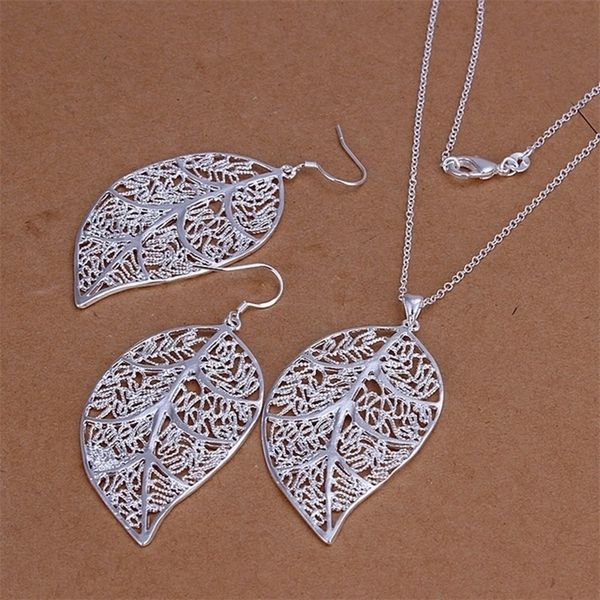 wedding jewelry sets christmas gift retro exquisite hollow leaves pendant necklace drop earrings fashion silver color jewelry sets s180 2306, Slivery;golden
wedding jewelry sets christmas gift retro exquisite hollow leaves pendant necklace drop earrings fashion silver color jewelry sets s180 2306, Slivery;golden