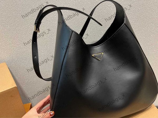 designer bag p bag new p home tote bag shopping bag bright cowhide portable one shoulder slanting women's fashion with logo 0ijn
designer bag p bag new p home tote bag shopping bag bright cowhide portable one shoulder slanting women's fashion with logo 0ijn