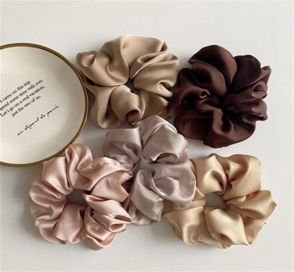 1pc satin silk solid color scrunchies elastic hair bands 2019 new women girls hair accessories ponytail holder hair ties rope 847 6140507, Slivery;white
1pc satin silk solid color scrunchies elastic hair bands 2019 new women girls hair accessories ponytail holder hair ties rope 847 6140507, Slivery;white