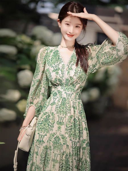 dress designer fashion flower print spring/summer 2023 long sleeve loose v-neck beaded dress monochrome s-xl casual dress green, Black;gray
dress designer fashion flower print spring/summer 2023 long sleeve loose v-neck beaded dress monochrome s-xl casual dress green, Black;gray