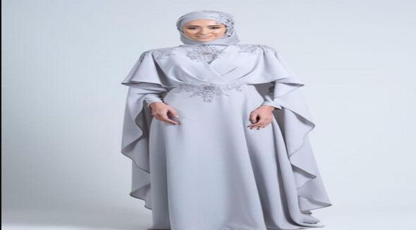 muslim evening dresses 2019 high neck long sleeves lace satin formal hijab islamic dubai kaftan saudi arabic floor length evening 1618257, Black;red
muslim evening dresses 2019 high neck long sleeves lace satin formal hijab islamic dubai kaftan saudi arabic floor length evening 1618257, Black;red