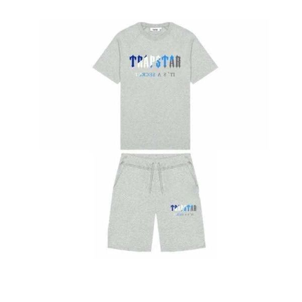 men's t-shirts 2023 new summer trapstar printed cotton t-shirt men beach shorts sets streetwear tracksuit sportswear031823h 25zji, White;black
men's t-shirts 2023 new summer trapstar printed cotton t-shirt men beach shorts sets streetwear tracksuit sportswear031823h 25zji, White;black