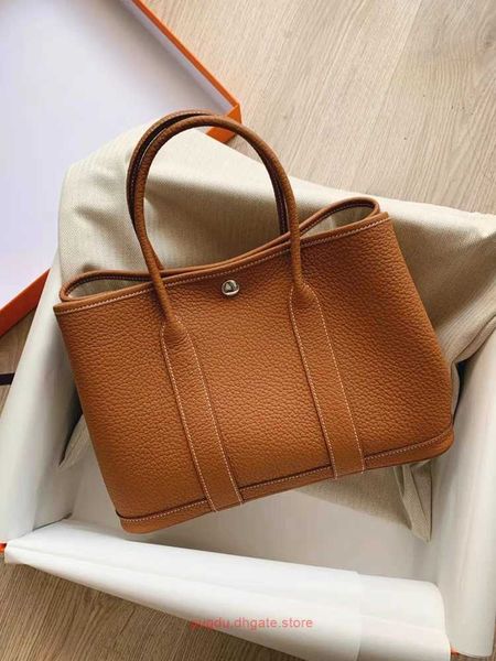 designer h home tote bags for women online store semi handmade garden bag mommy high capacity 2023 spring summer new genuine leather handhel
designer h home tote bags for women online store semi handmade garden bag mommy high capacity 2023 spring summer new genuine leather handhel