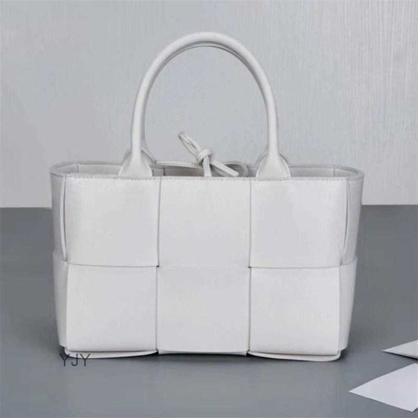 tote luxury bag bottegas bvs vd women's bag mini arco tote woven sheepskin women's bag litchi pattern tote bag hand bill of ladle
tote luxury bag bottegas bvs vd women's bag mini arco tote woven sheepskin women's bag litchi pattern tote bag hand bill of ladle