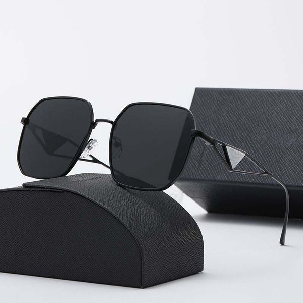 luxury sunglasses men's designer women's sunglasses polarizing outdoor fashion party a variety of styles available for men and wom, White;black
luxury sunglasses men's designer women's sunglasses polarizing outdoor fashion party a variety of styles available for men and wom, White;black
