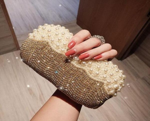 2022 retro pearl fringed handbags shoulder diagonal package diamonds banquet lady dinner clutch wedding bridal handbags purse bags5493576, Black
2022 retro pearl fringed handbags shoulder diagonal package diamonds banquet lady dinner clutch wedding bridal handbags purse bags5493576, Black