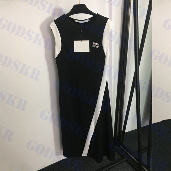 womens long dress designer tanks dresses letter diamond brooch skirts ladies sleeveless skirt clothing, Black;gray
womens long dress designer tanks dresses letter diamond brooch skirts ladies sleeveless skirt clothing, Black;gray
