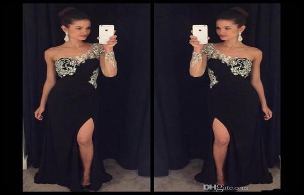 one shoulder black evening dresses applique beaded long sleeve side split sheath chiffon formal prom party gowns vestidos de fiest7537924, Black;red
one shoulder black evening dresses applique beaded long sleeve side split sheath chiffon formal prom party gowns vestidos de fiest7537924, Black;red