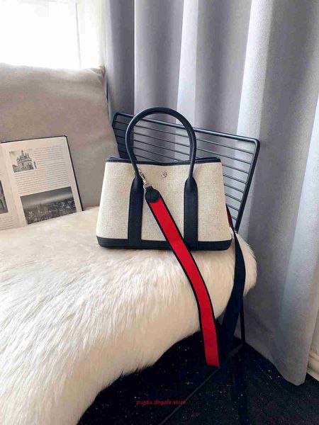 factory outlet wholesale h home party garden tote bags for sale garden bag genuine leather canvas crossbody white female college student cla
factory outlet wholesale h home party garden tote bags for sale garden bag genuine leather canvas crossbody white female college student cla