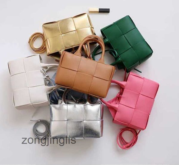 ladies girl bag venetas 2023 bags designer bottegas acro strap classic crossbody tote large capacity women's leather woven handbag simp
ladies girl bag venetas 2023 bags designer bottegas acro strap classic crossbody tote large capacity women's leather woven handbag simp