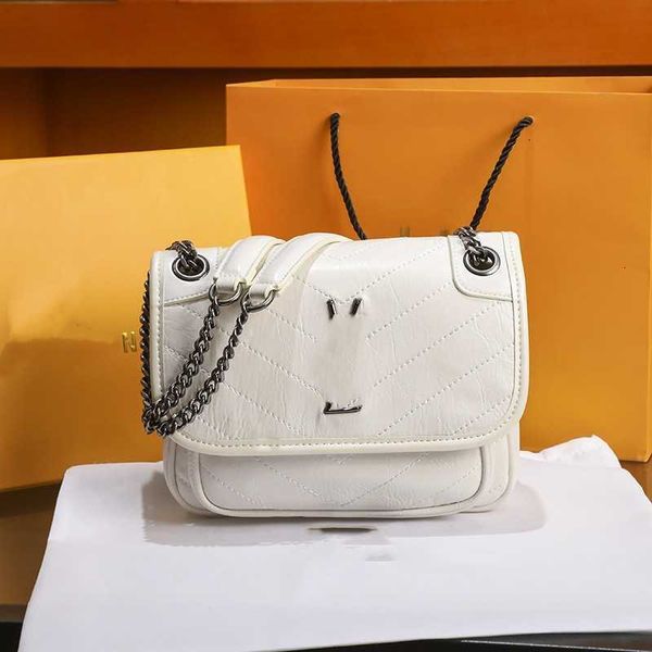 women's bag new one shoulder crossbody chain bag wandering bag fashion postman bag summer s7eb
women's bag new one shoulder crossbody chain bag wandering bag fashion postman bag summer s7eb
