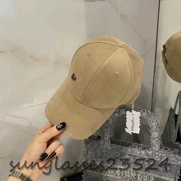designer men women classic alphabet baseball cap snapback cap outdoor adjustable visor super multi-color brown hat with black embroidery, Blue;gray
designer men women classic alphabet baseball cap snapback cap outdoor adjustable visor super multi-color brown hat with black embroidery, Blue;gray
