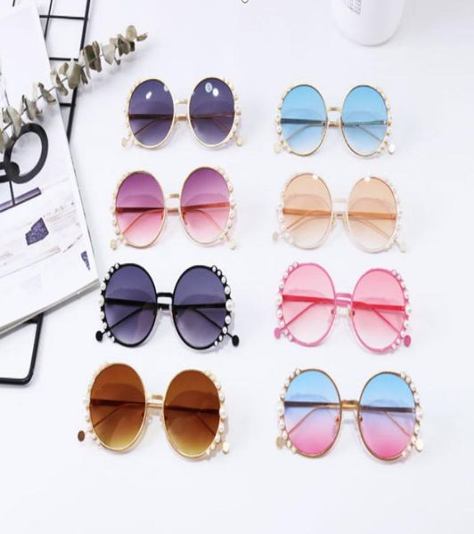fashion new children sunglasses kids pearl round metal frame sunglasses girls boys uv protection beach sun glasses adumbral a31102416212, Blue
fashion new children sunglasses kids pearl round metal frame sunglasses girls boys uv protection beach sun glasses adumbral a31102416212, Blue