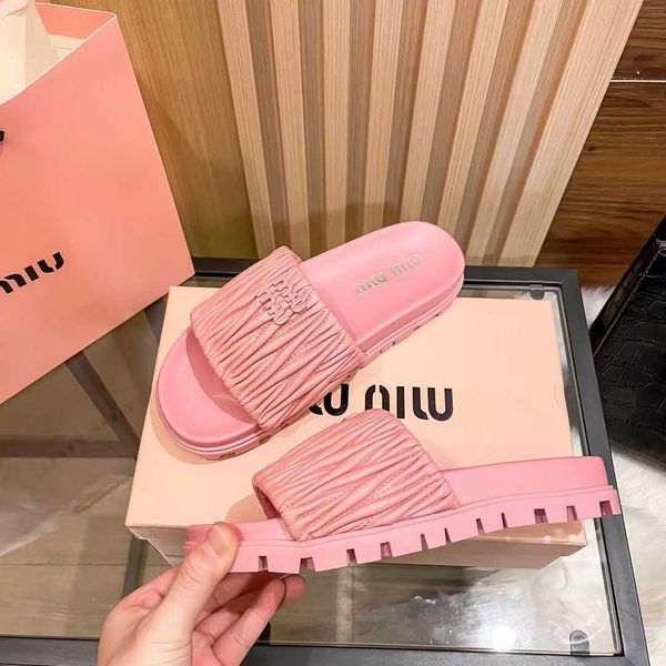 family mius beach shoes women slide designer sandals slippers for female outsiders 2023 new versatile network red a77q
family mius beach shoes women slide designer sandals slippers for female outsiders 2023 new versatile network red a77q