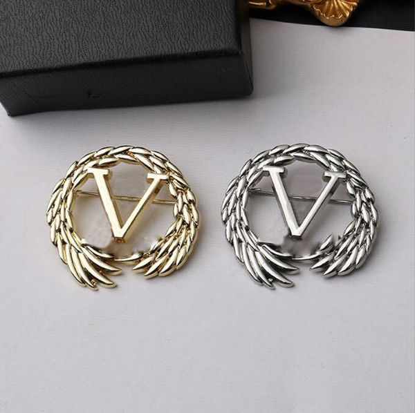 luxury women men designer brand letter brooches 18k gold plated jewelry brooch flower pearl pin marry christmas party gift accessorie, Gray
luxury women men designer brand letter brooches 18k gold plated jewelry brooch flower pearl pin marry christmas party gift accessorie, Gray