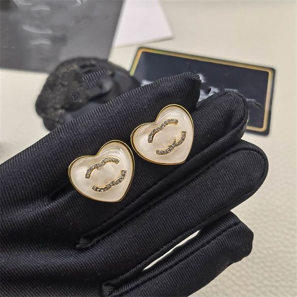 latest earrings ccity designer luxury stud women jewelry gold earring high-qualit heart-shaped woman ear ohrring 98, Golden;silver
latest earrings ccity designer luxury stud women jewelry gold earring high-qualit heart-shaped woman ear ohrring 98, Golden;silver