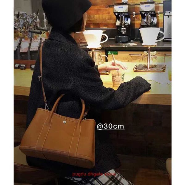 wholesale original party garden home tote bags online shop bag 2023 new womens autumn and winter genuine leather one shoulder crossbody to w
wholesale original party garden home tote bags online shop bag 2023 new womens autumn and winter genuine leather one shoulder crossbody to w